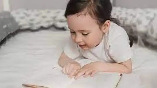 Pengaruh Membaca Terhadap Kreativitas Anak Anda: Panduan Komprehensif